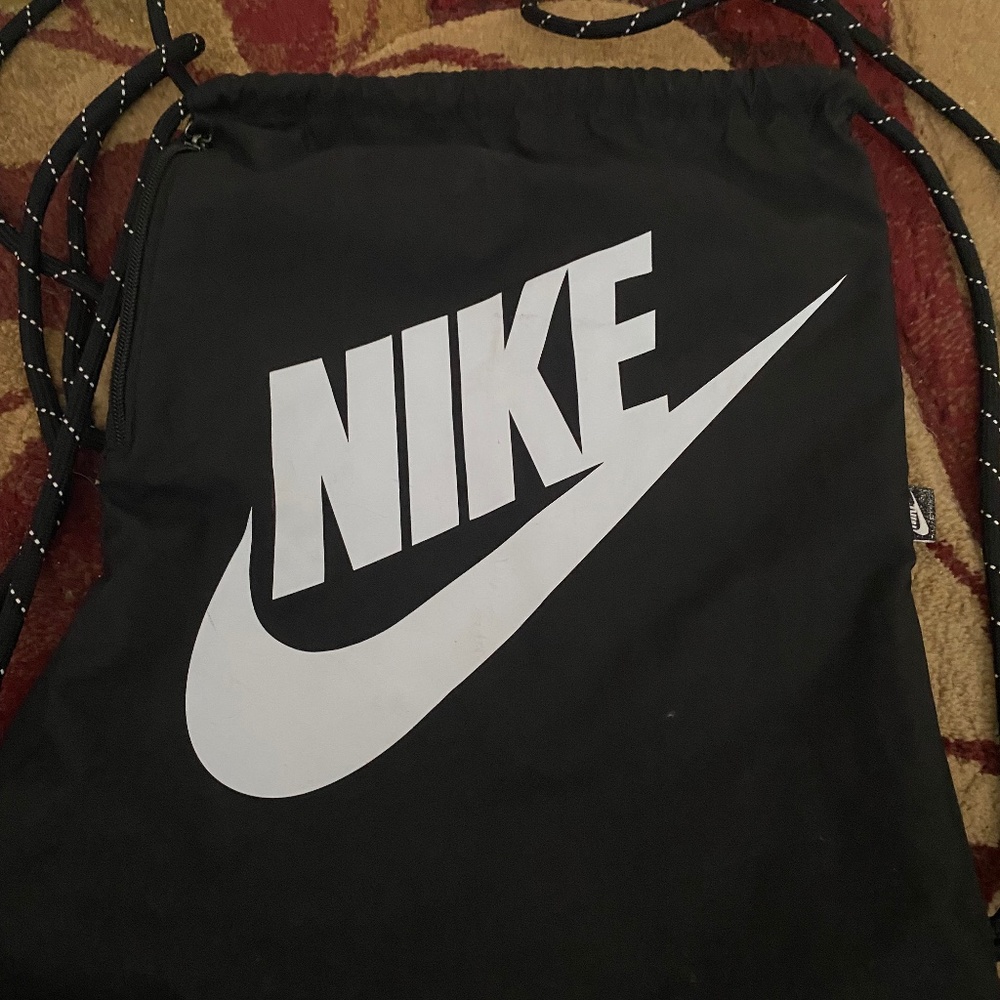 Nike sling bag